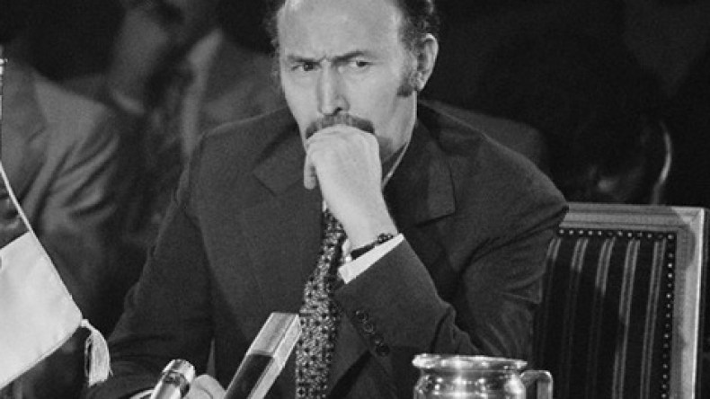 بومدين انضم إلى الإخوان المسلمين والتقى بالسيد قطب