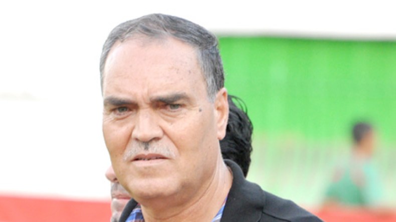 بوملة: اللاعبون سبب النتائج السلبية والمدرب غيغر باق معنا