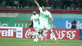 بونجاح يصوم عن الأهداف وعن الأداء قبل أمم إفريقيا