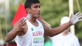 الكشف عن قائمة المرشحين لجائزة أفضل رياضي جزائري في 2015