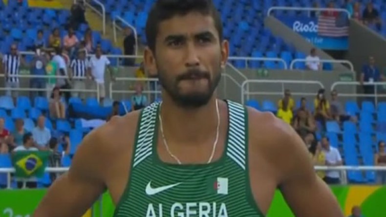 انسحاب مفاجئ لبورعدة من “العشاري”