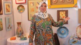 ورثت صناعة الفخّار من جدّتي وحرفتي ألهمتني الشّعر