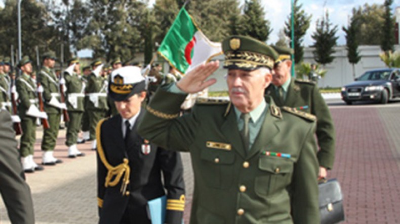 30 تخصصا جديدا.. ورفع سن الالتحاق لتوظيف 8 آلاف بطال في الدرك