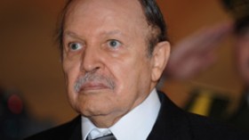 بوتفليقة يأمر البنوك بتمويل المشاريع الاقتصادية