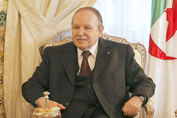 Bouteflika: “Promoting Dialogue With Partners Is Important To Fight Unemployment”