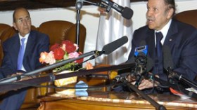 بوتفليقة يجمد مشروع التقسيم الإداري الجديد