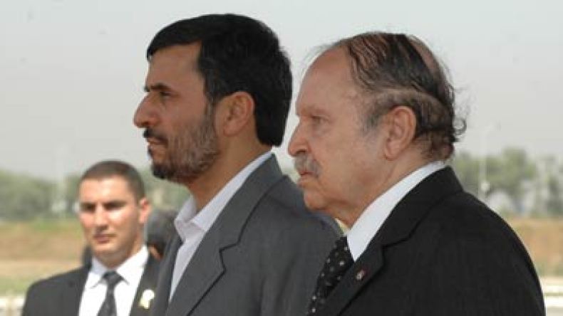 بوتفليقة يهاجم إسرائيل ويدعم امتلاك ايران التكنولوجيا النووية