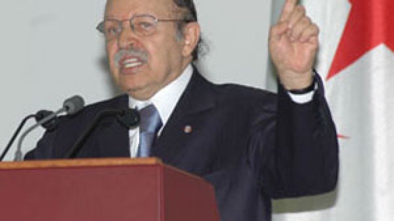 أيها الإرهابيون..أهلكتمونا أهلككم الله