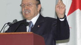 ميلاد مشروع تعديل الدستور بعد مخاض عسير