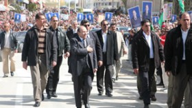 بوتفليقة ليس مدينا لأي طرف بفوزه سوى للشعب