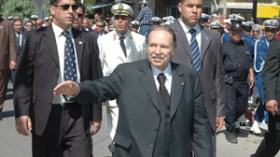 بوتفليقة يستبق الحملة الانتخابية بتفتيش مشاريع العهدة الثانية