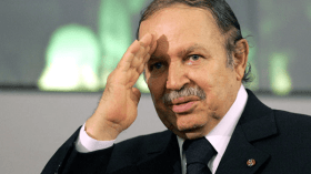 بوتفليقة يهنئ المنتخب العسكري لكرة القدم