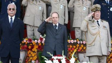 President Abdelaziz Bouteflika makes changes to the heads of three Military Regions