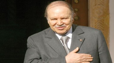 Paris: Sellal et Gaid Salah rendent visite à Bouteflika