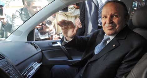 Bouteflika se félicite du niveau des relations d’amitié et de coopération entre l’Algérie et l’Inde