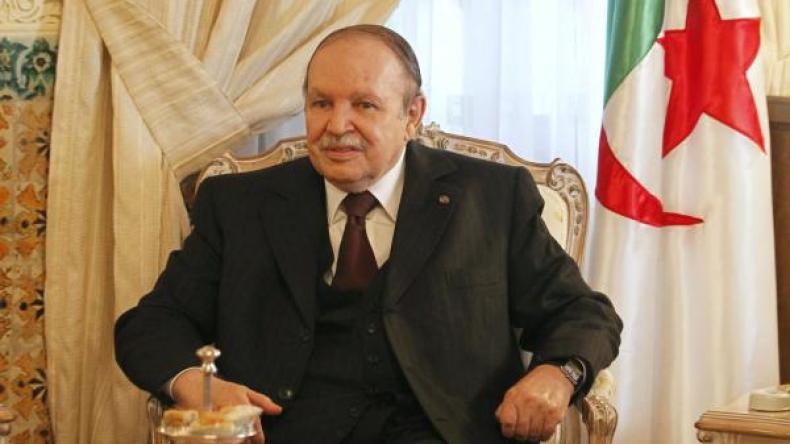 بوتفليقة يستحدث جائزة “الدولة للفنون والآداب والعلوم”