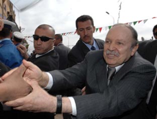 government clears debts of Algerian peasants and farmers