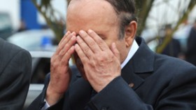 “الله يحلّي كلامَك ويعَلّي علامَك ويَهلك ظُلاّمك.. يا عبد العزيز”