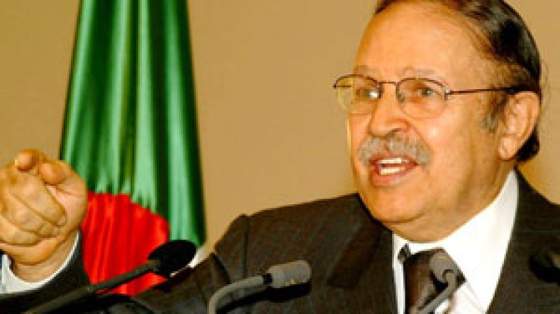 “الحكومة كلها مسؤولة عن مكافحة الإرهاب وليس الداخلية والدفاع فقط”