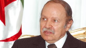 بوتفليقة يعلن عن تعديل جزئي للدستور عبر البرلمان