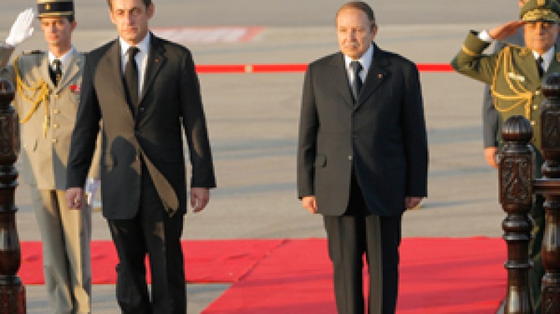 إستثمارات تسيل لعاب الفرنسيين وقنابل سياسية تسيل عرقهم