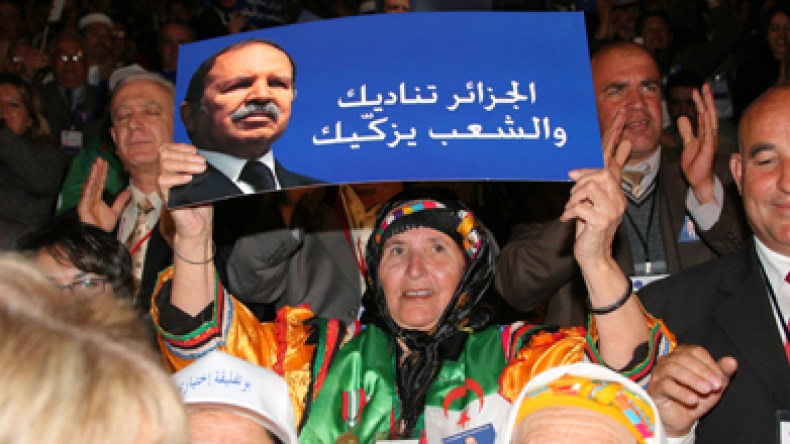 مصالحة تاريخية بين بوتفليقة ومنطقة القبائل