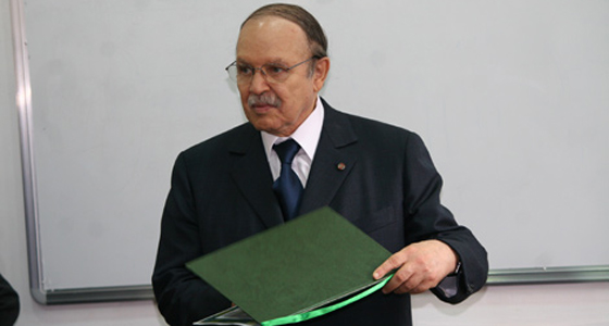 Medelci denies any changes for the time being in Algerian Diplomatic Corps