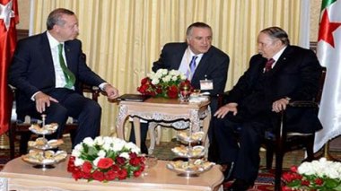 Over 100 Turkish businessmen visit Algeria to boost economic cooperation