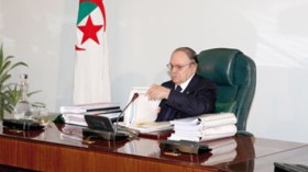 بوتفليقة يعقد مجلسا للوزراء الأحد
