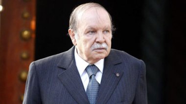 Bouteflika promulgue deux décrets portant mesures de grâce