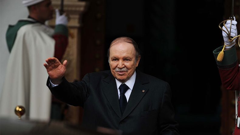 Boufetlika demande pardon aux Algériens!