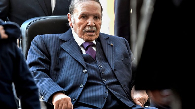 Bouteflika confirme qu’il restera président après le 28 avril!