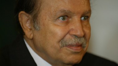 President Bouteflika chairs assessment meeting with heads of various security services