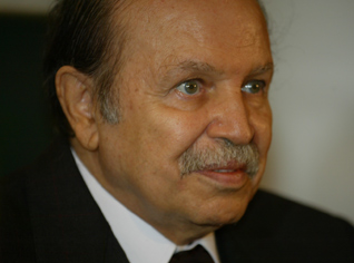 President Bouteflika chairs assessment meeting with heads of various security services