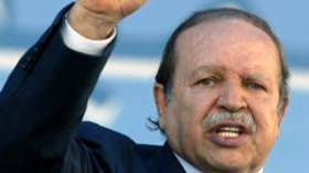 بوتفليقة يلتقي إطارات الدولة في ندوة وطنية لتحديد الأولويات الراهنة