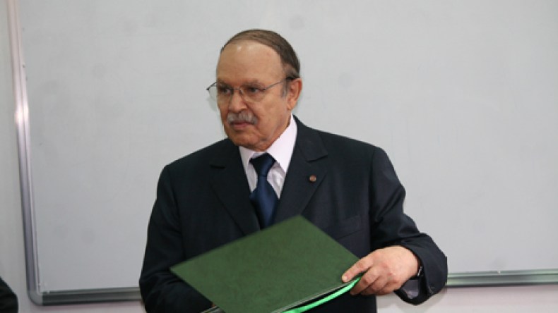 الانتخابات الرئاسية يوم الخميس 17 أفريل 2014