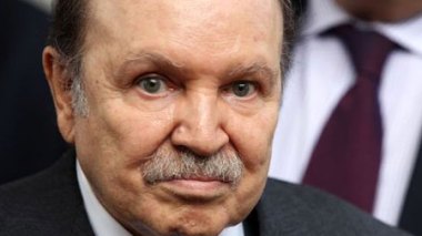 Le Président Bouteflika transféré à Paris