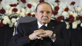 بوتفليقة: تيارات فكرية دخيلة تهدد الجزائريين