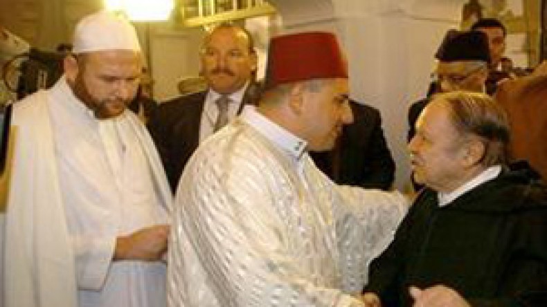 بوتفليقة أدى صلاة العيد في غياب غالبية الوزراء