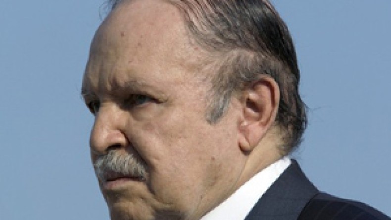 النقابات المستقلة تدعو بوتفليقة للتدخل حول الخدمات الاجتماعية