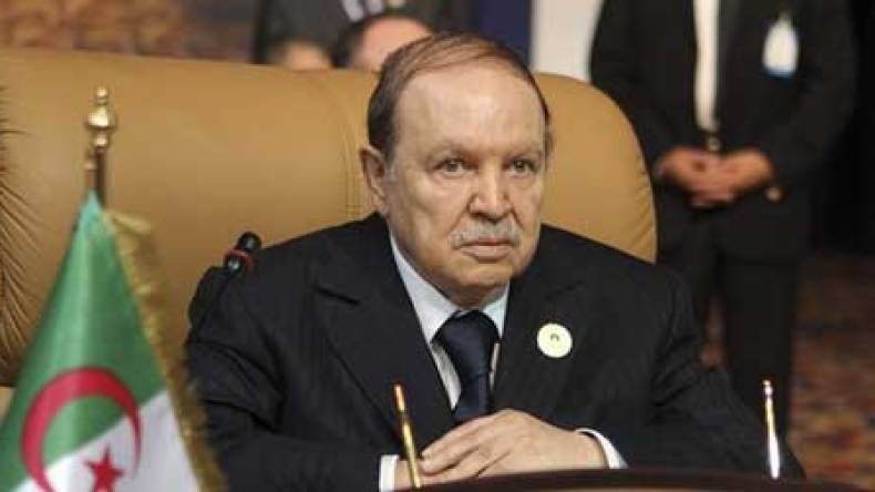 بوتفليقة: البرلمان القادم سينوب عن الجزائريين في مراجعة الدستور