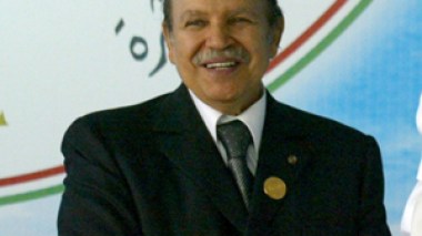 Algerian president launches the 1 million housing project