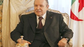 استحقاقات حاسمة في أجندة السلطة