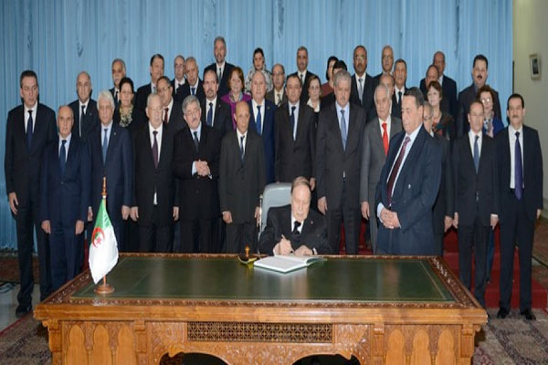 President Bouteflika: “The new Constitution is imminent and doesn’t serve a power establishment or a regime”