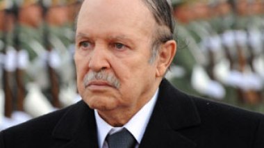 Bouteflika demande au ministre de l'Interieur de faire impliquer le citoyen dans la gestion de son APC