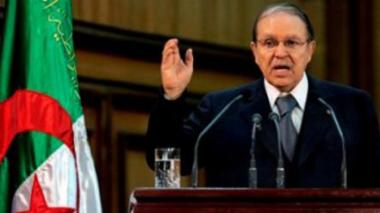 Le président Bouteflika appelle à mobiliser les électeurs et présente les garanties pour des élections « libres et transparentes »