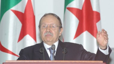 Algeria: Bouteflika sets 3-month-deadline to end reforms