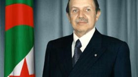 Chinese made shoes with the presidentâ€™s photo on seized in the port of Oran