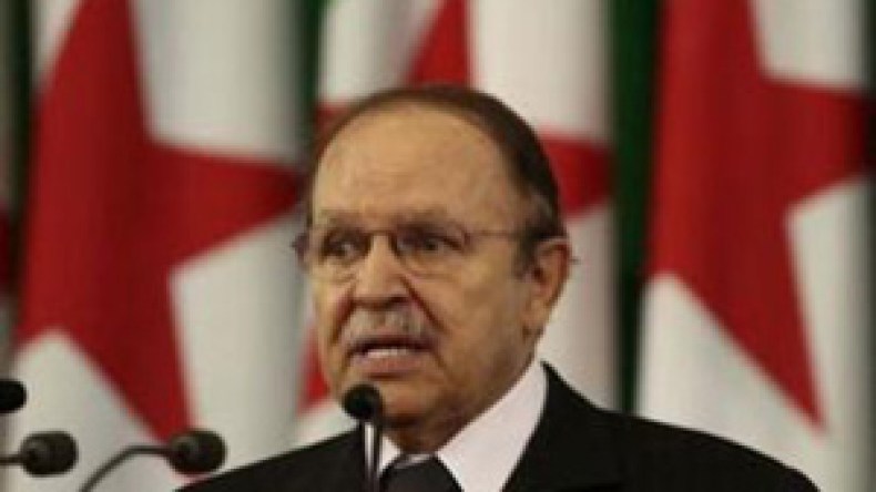 بوتفليقة يُنهي مهام المدير العام للحرس البلدي