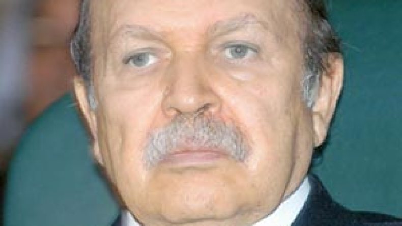 14 عائلة جزائرية في غزة تناشد بوتفليقة إنقاذها من الجحيم